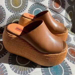 DESIGNER SIMON MILLER BRAND NEW BUBBLE WEDGE SANDALS